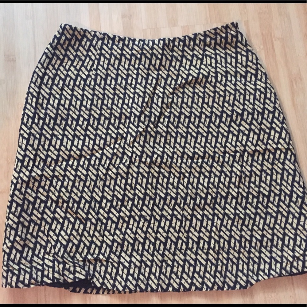 Banana Republic mini skirt